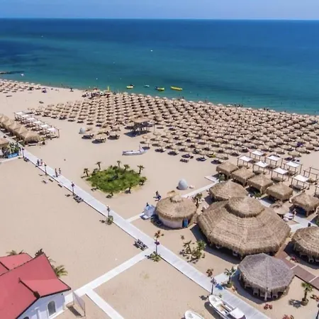 Apartello⊛com Diamond - Private Near Marina Dinevi In アパートホテル *