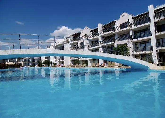 Апартхотел Apartello⊛com Diamond - Private Near Marina Dinevi In Свети Влас