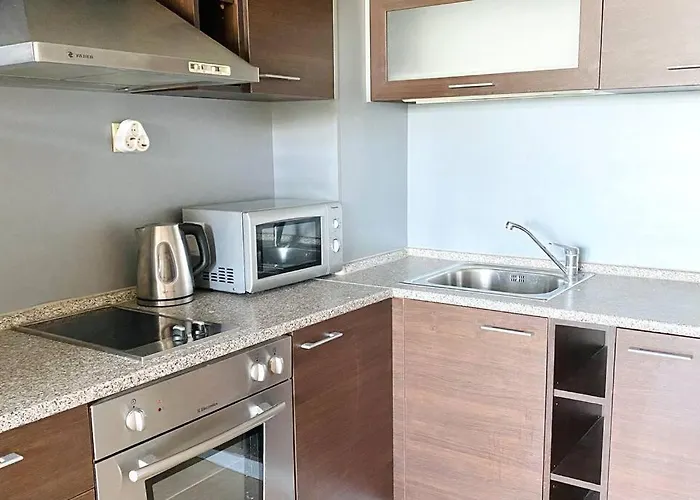 아파트호텔 Apartello⊛com Diamond - Private Near Marina Dinevi In