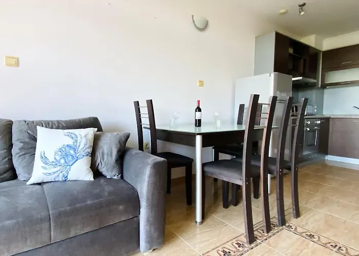 아파트호텔 Apartello⊛com Diamond - Private Near Marina Dinevi In 스베티 블라스